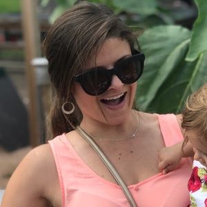 Meet your Posher, Casey